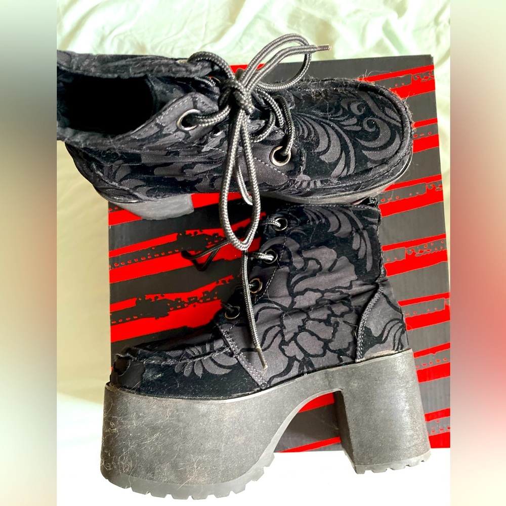 T.U.K platform boots
